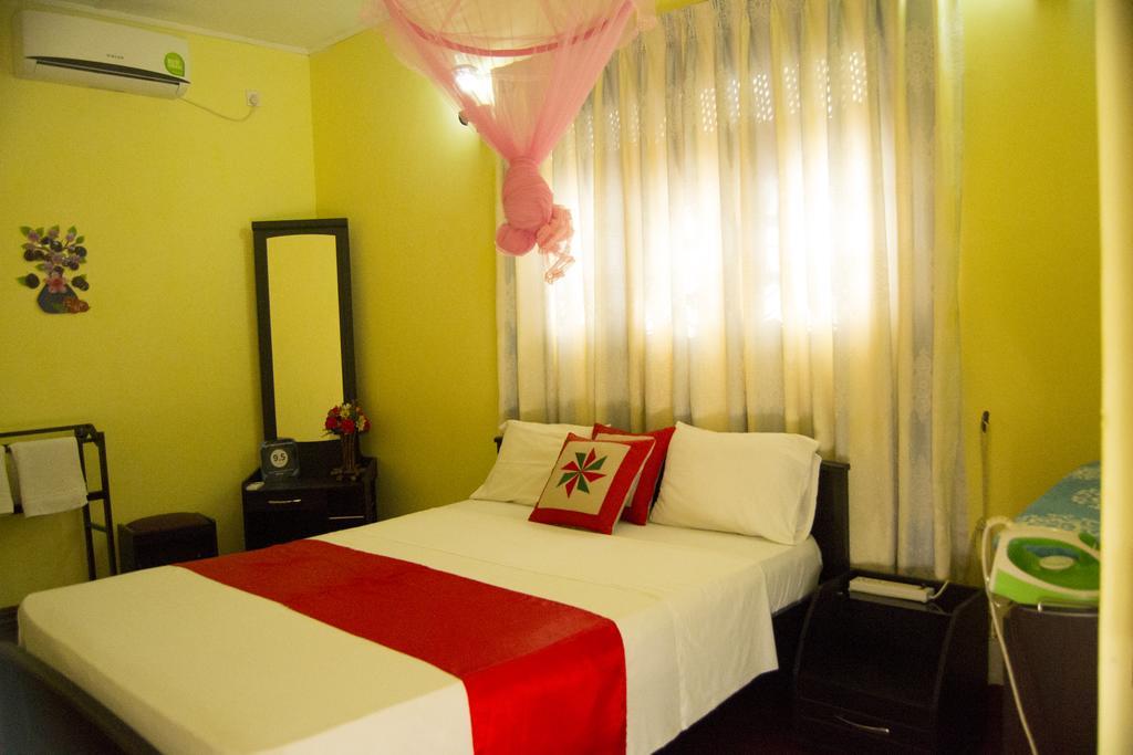 Sigiri Sithru Home Stay سيغيرِيا المظهر الخارجي الصورة